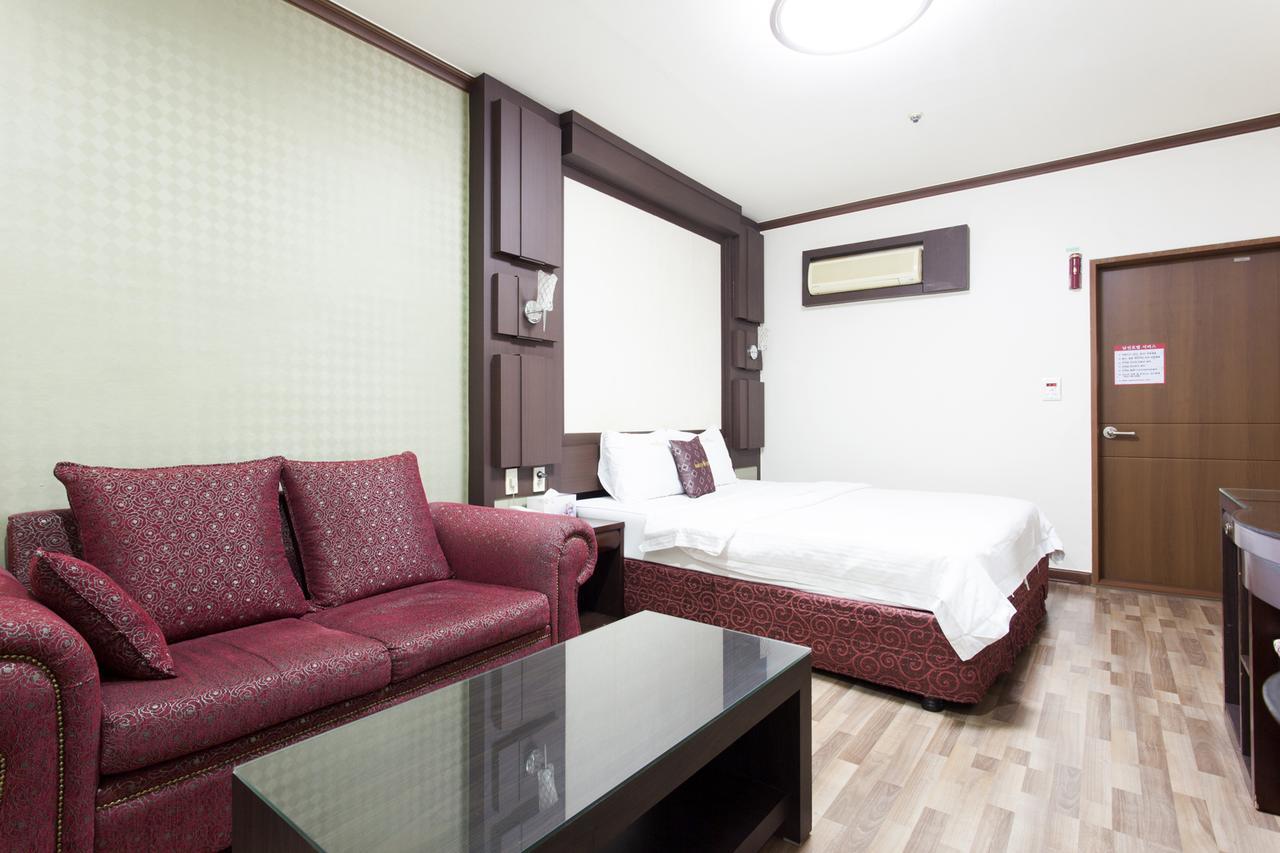 Ns Hotel Changwon Exterior foto