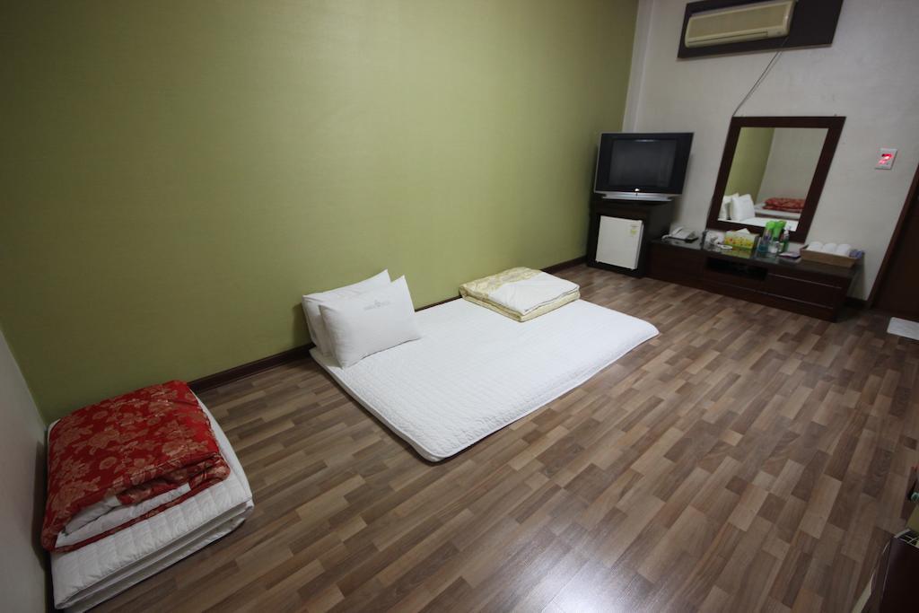 Ns Hotel Changwon Exterior foto