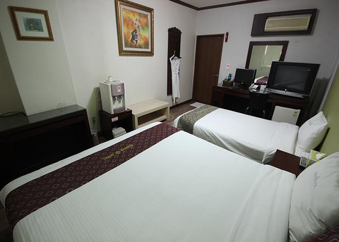 Ns Hotel Changwon Zimmer foto