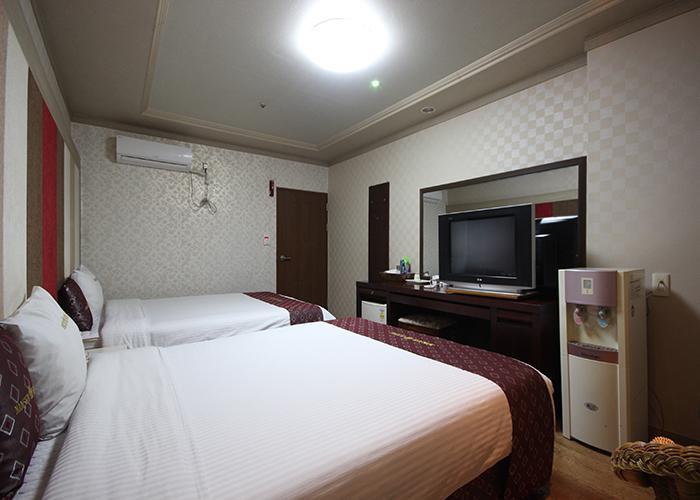 Ns Hotel Changwon Zimmer foto